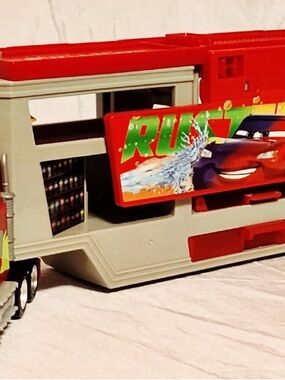 2021 Mattel Disney and Pixar Cars Transforming Truck Playset